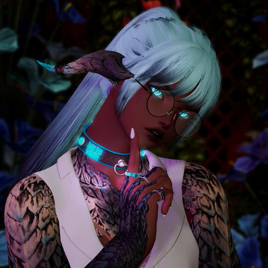 Nikkie Willow Manager